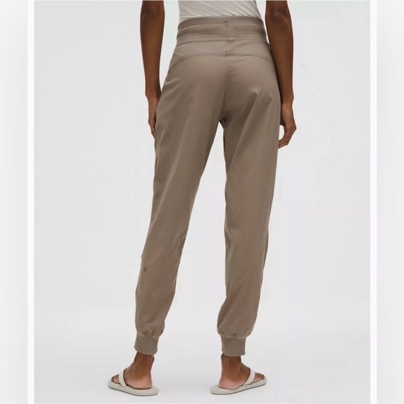 NWOT lululemon athletica Women's Dance Studio Tan Joggers - Picture 4 of 7